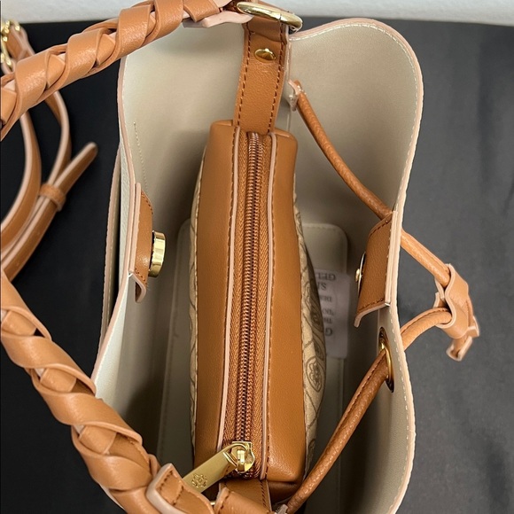 Nanette Lepore | Vanilla Hazelnut Elianna Bucket Bag - Picture 6 of 9